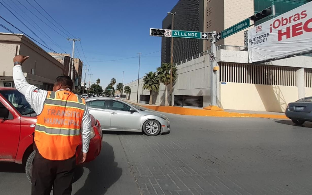 Agentes de Vialidad mantienen presencia en cruceros de la ciudad por afectaciones a semáforos