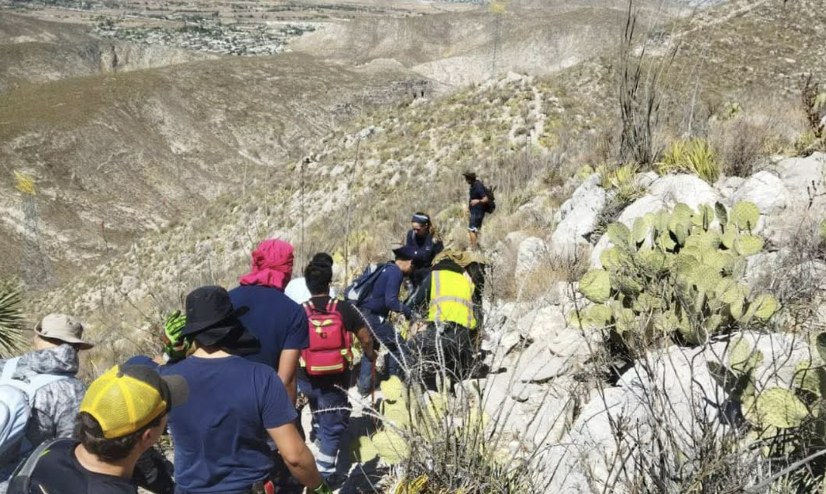 Exhortan a practicantes de senderismo a tomar precauciones para evitar incidentes