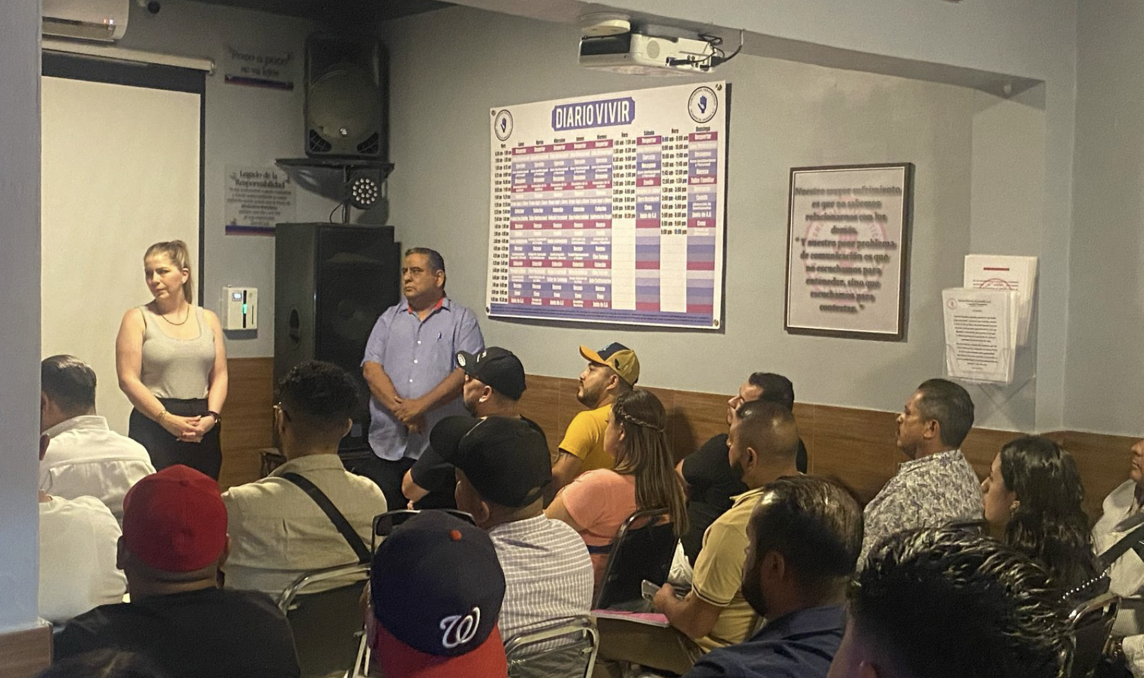 Capacitan a personal de centros de rehabilitación en primeros auxilios psicológicos