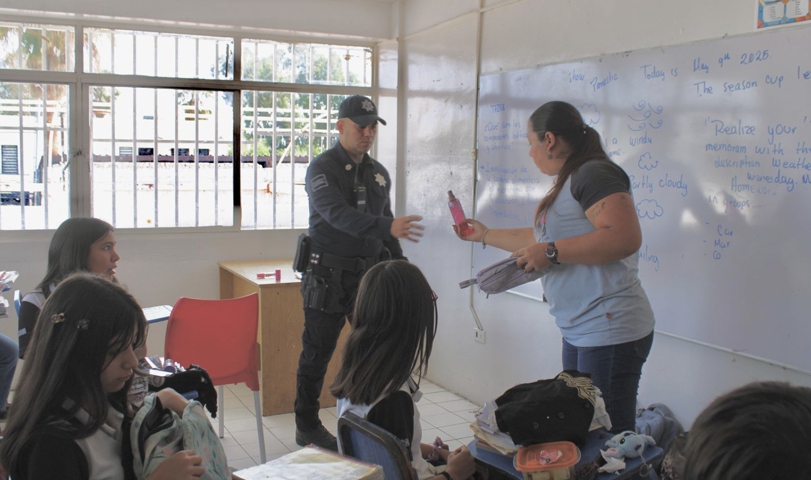 Implementan Operativo Mochila en Colegio «Niños Héroes»