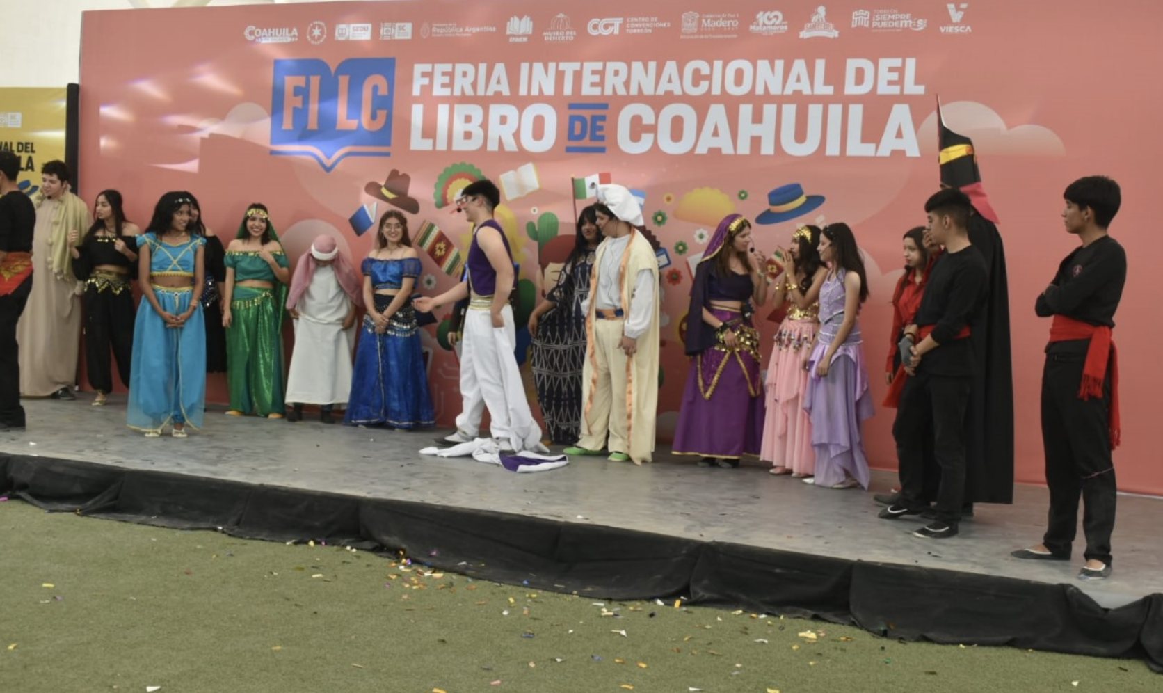 Gran respuesta del público en la FILC Torreón: tecnología, libros y pensamiento se dan cita en la Feria