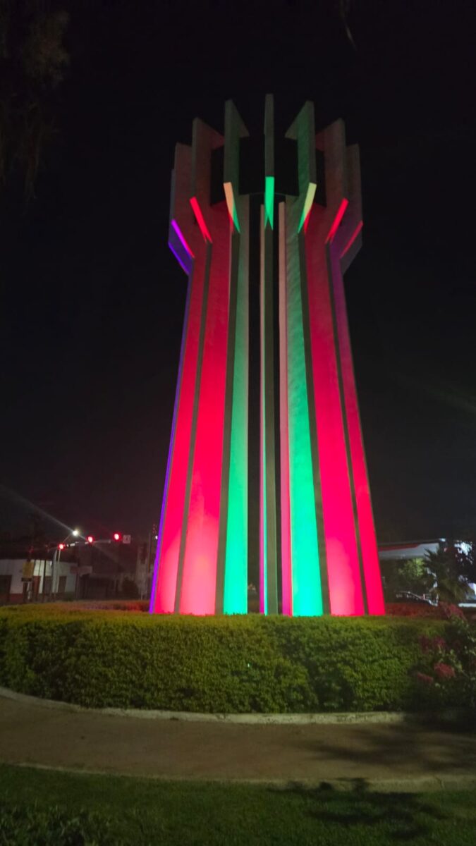 Continúan las acciones de remozamiento en el Parque Fundadores de Torreón