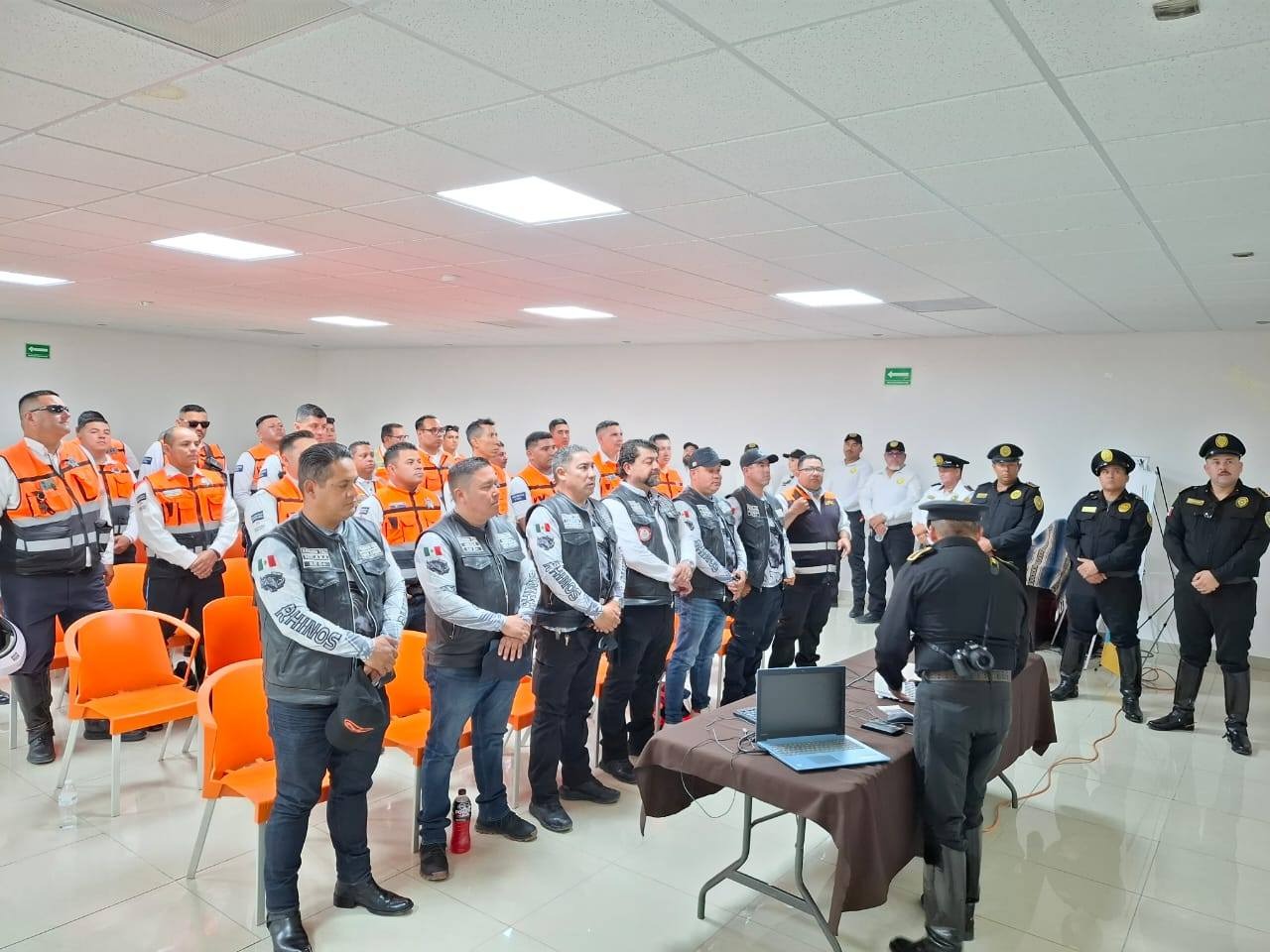 Agentes de Vialidad de Torreón fortalecen habilidades operativas con capacitación de Técnica Urbana