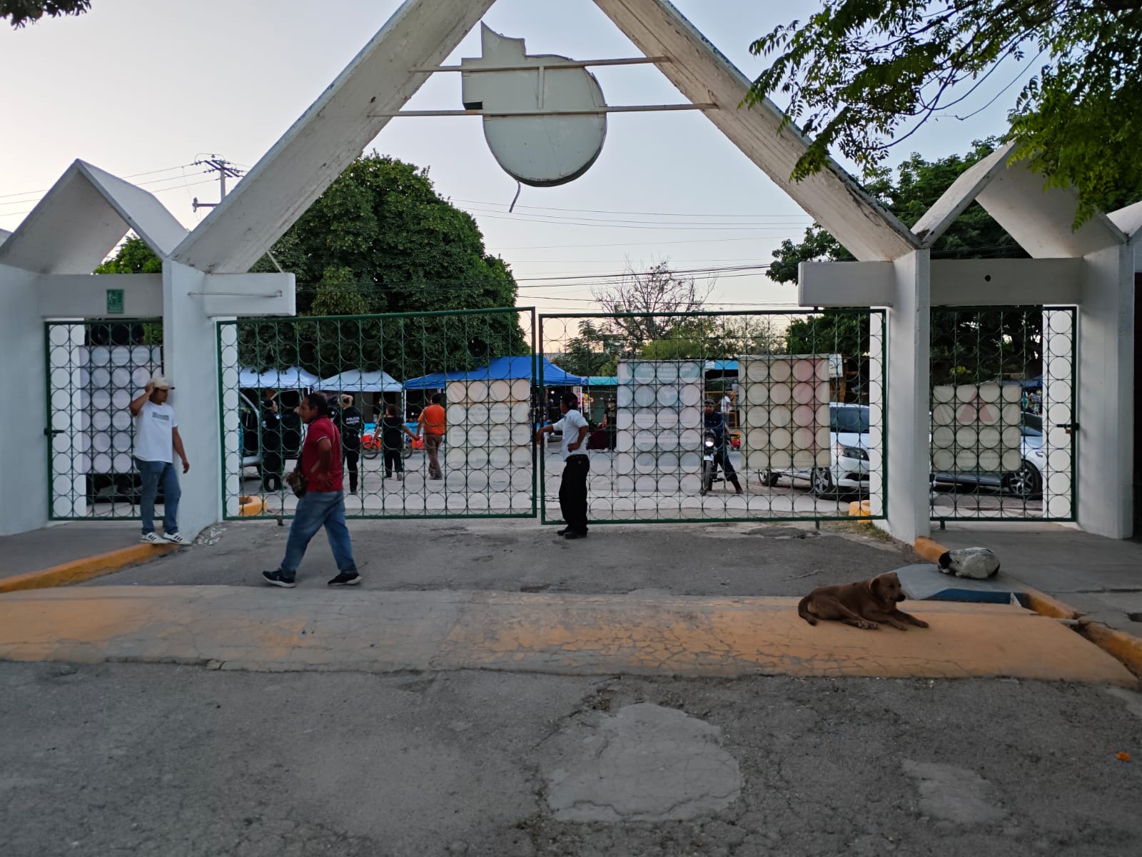 Panteones de Torreón recibieron más de 27 mil visitantes el 1 de noviembre; esperan mayor afluencia este domingo