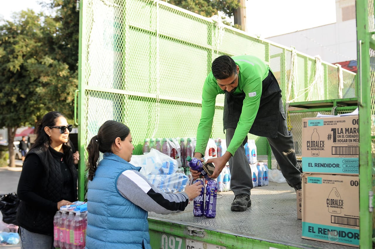 Suman más de 3 mil 600 kilos de residuos recolectados en la campaña de intercambio por productos de limpieza