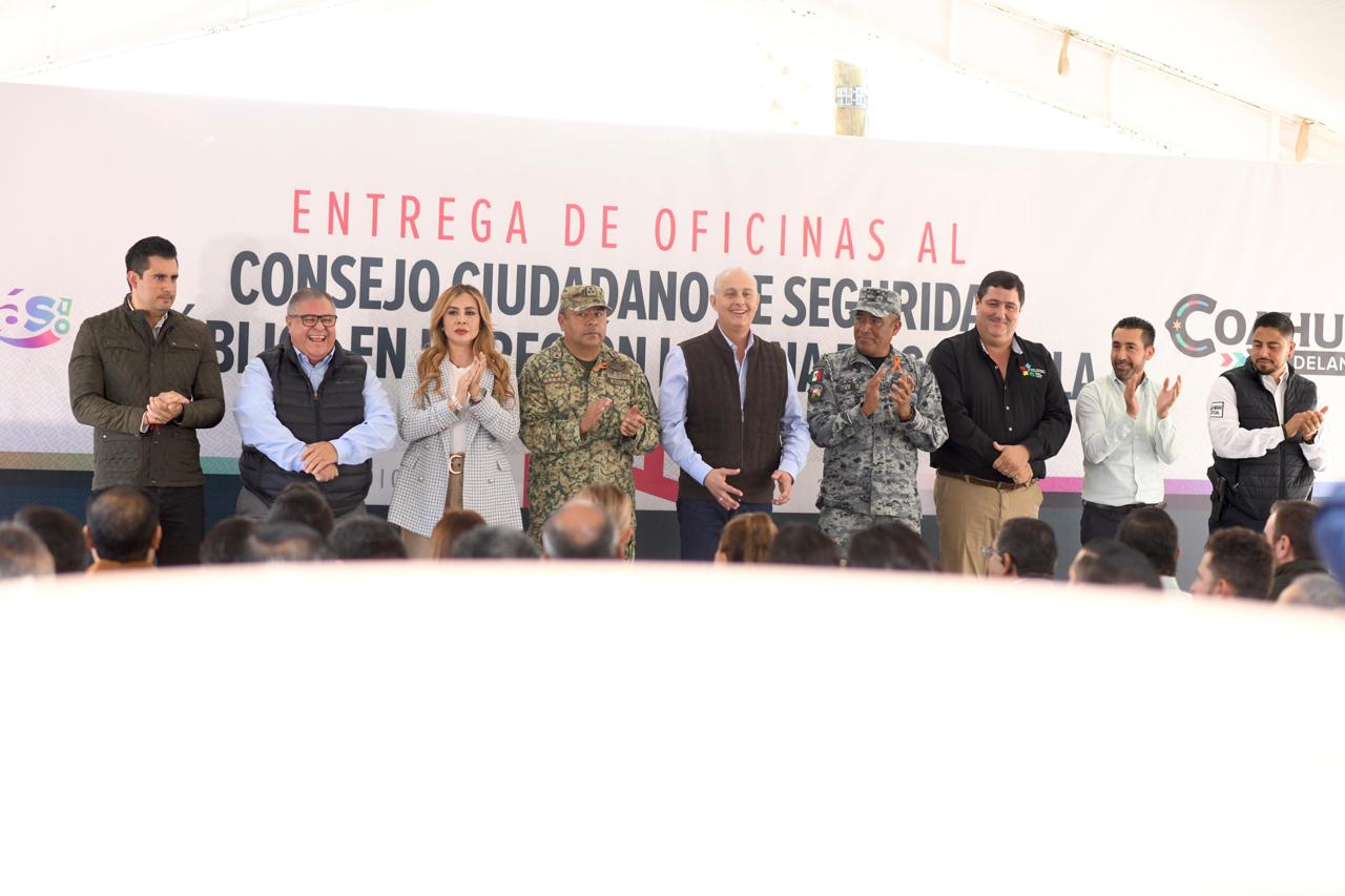Román Alberto Cepeda González entrega nuevas oficinas al Consejo Ciudadano de Seguridad