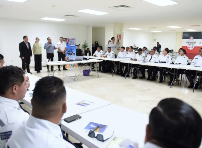 Fortalece Turismo Municipal la cultura de anfitrionía en elementos de Tránsito y Vialidad