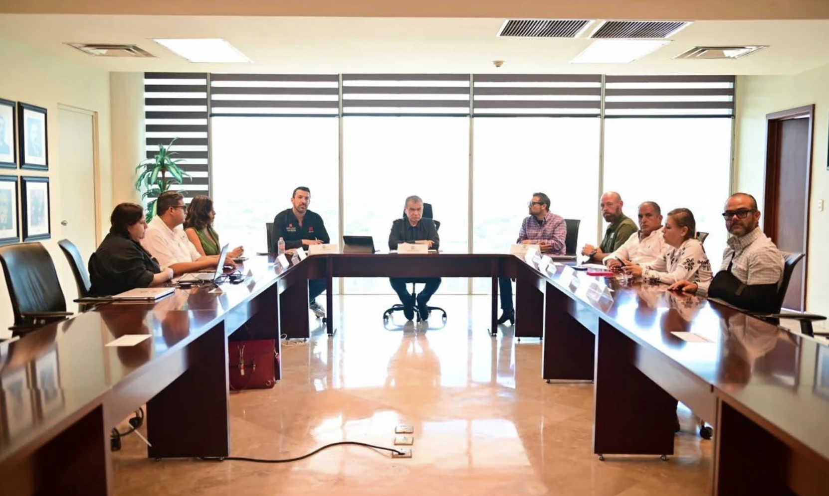 Miguel Riquelme revisa estrategia de servicios públicos para Torreón