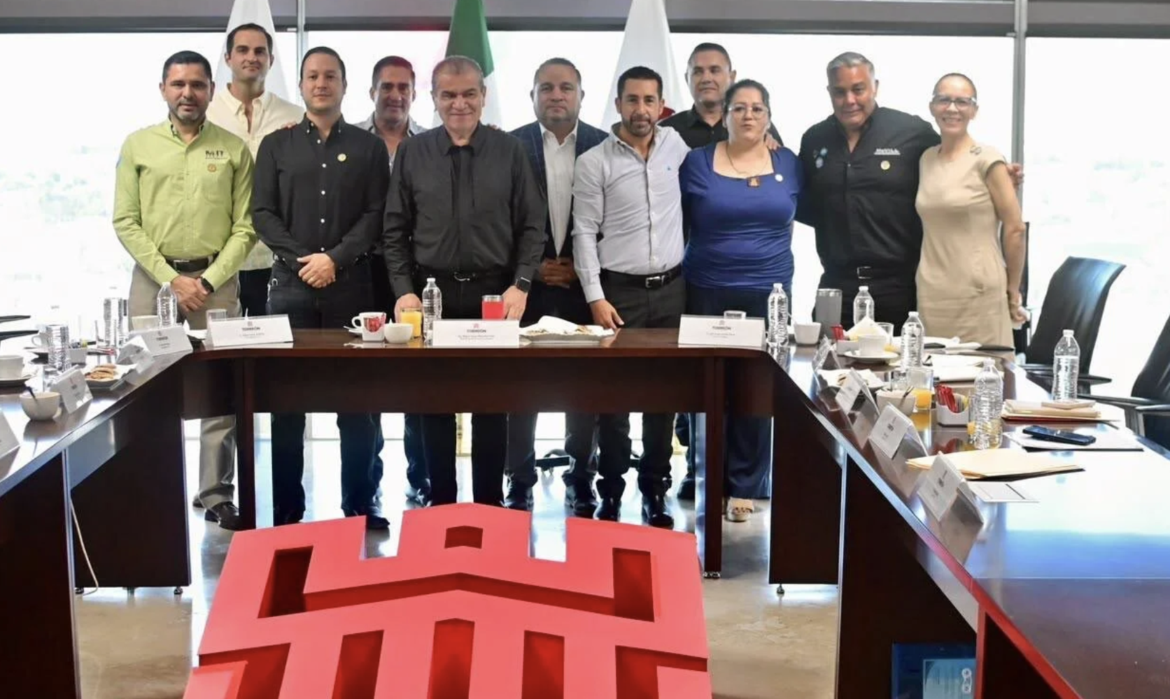 Miguel Riquelme coordina acciones con empresarios para potenciar del desarrollo industrial de Torreón