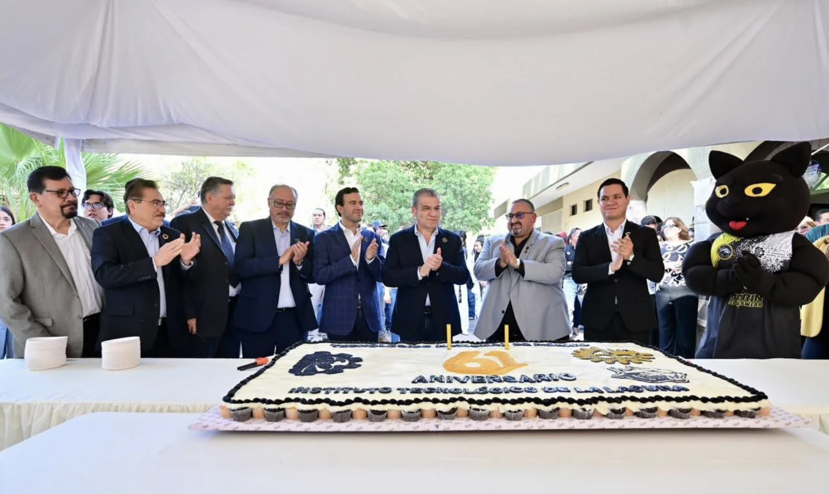 Miguel Riquelme celebra con orgullo 61 años de historia de la casa de los “gatos negros”